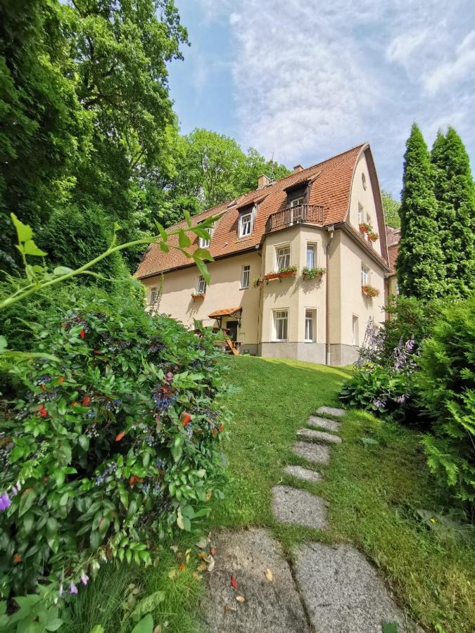 Pension Family Карлові Вари Екстер'єр фото