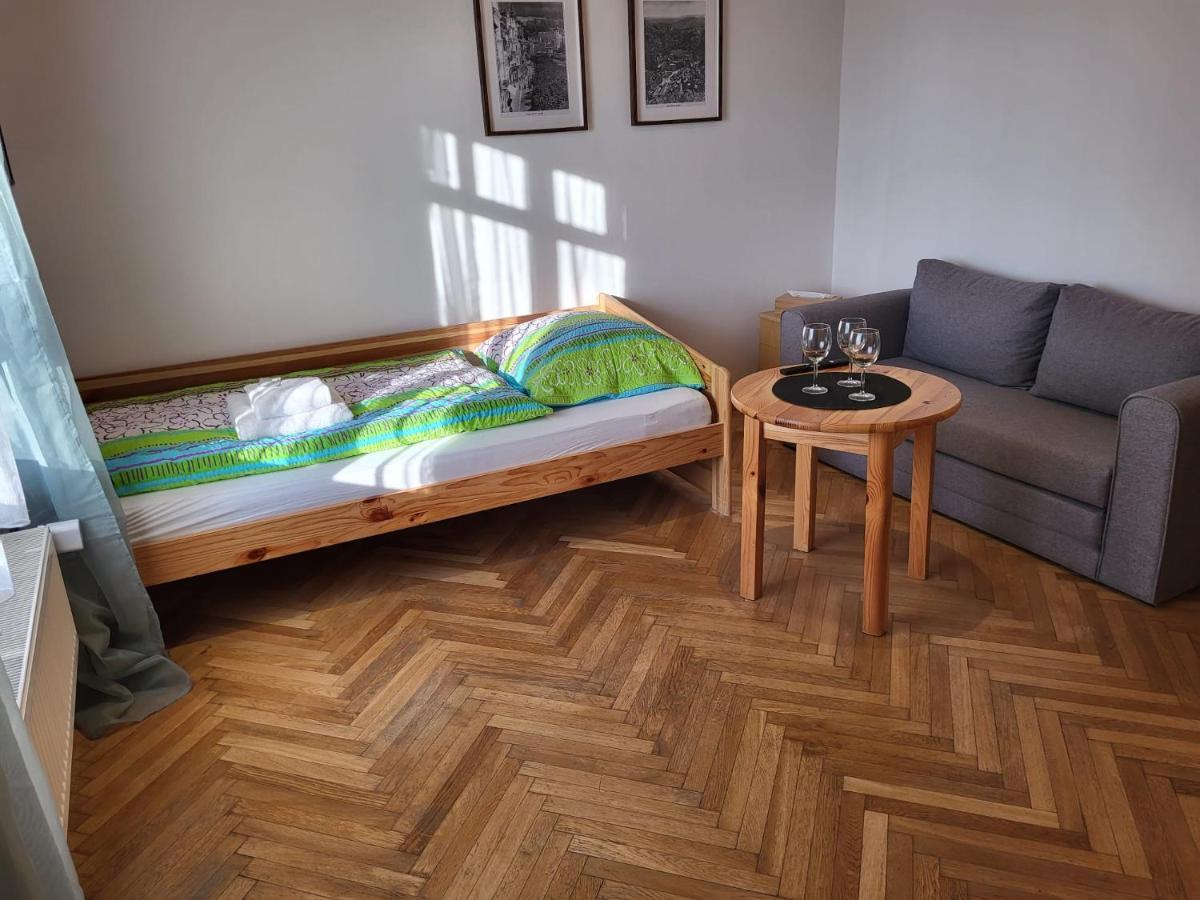 Pension Family Карлові Вари Екстер'єр фото