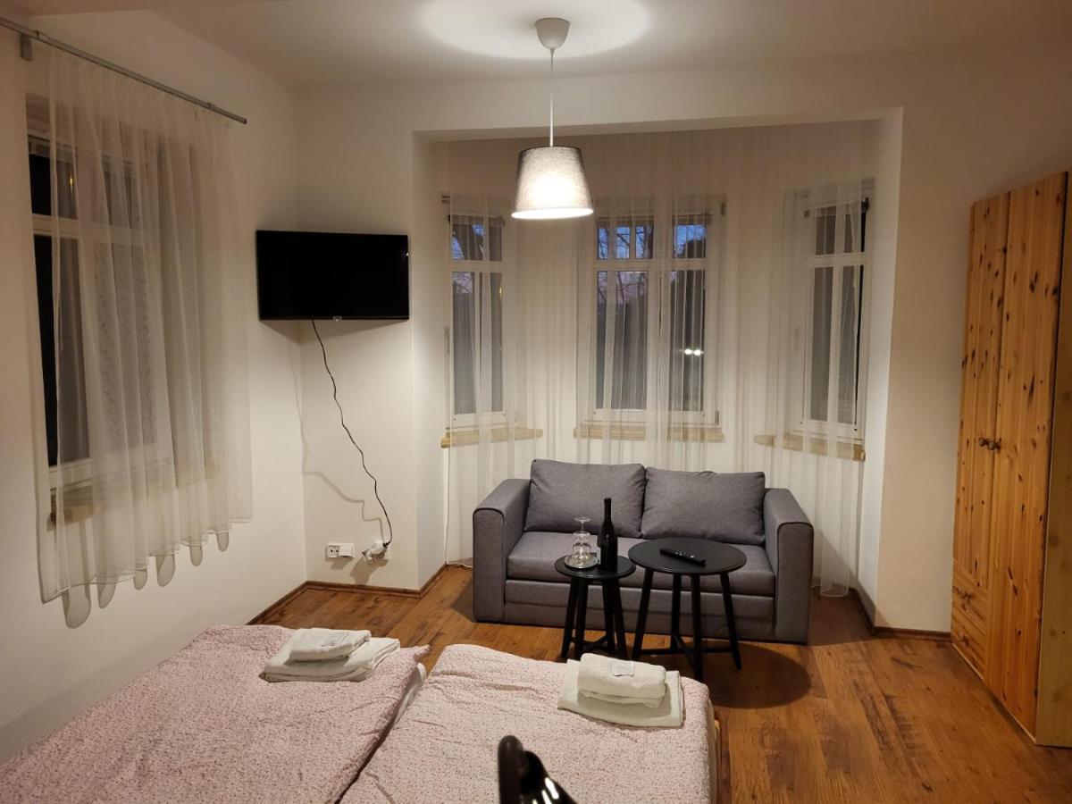 Pension Family Карлові Вари Екстер'єр фото
