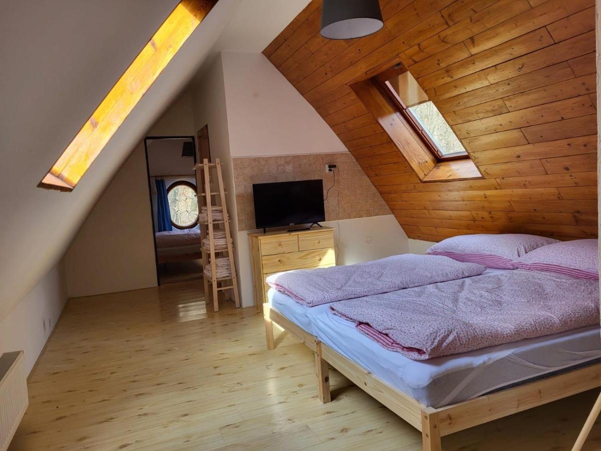 Pension Family Карлові Вари Екстер'єр фото